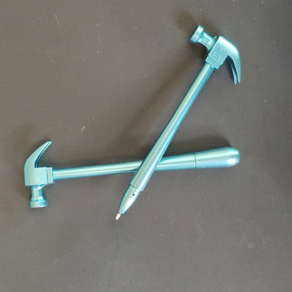 Hammer Pen - Picture 1 of 4